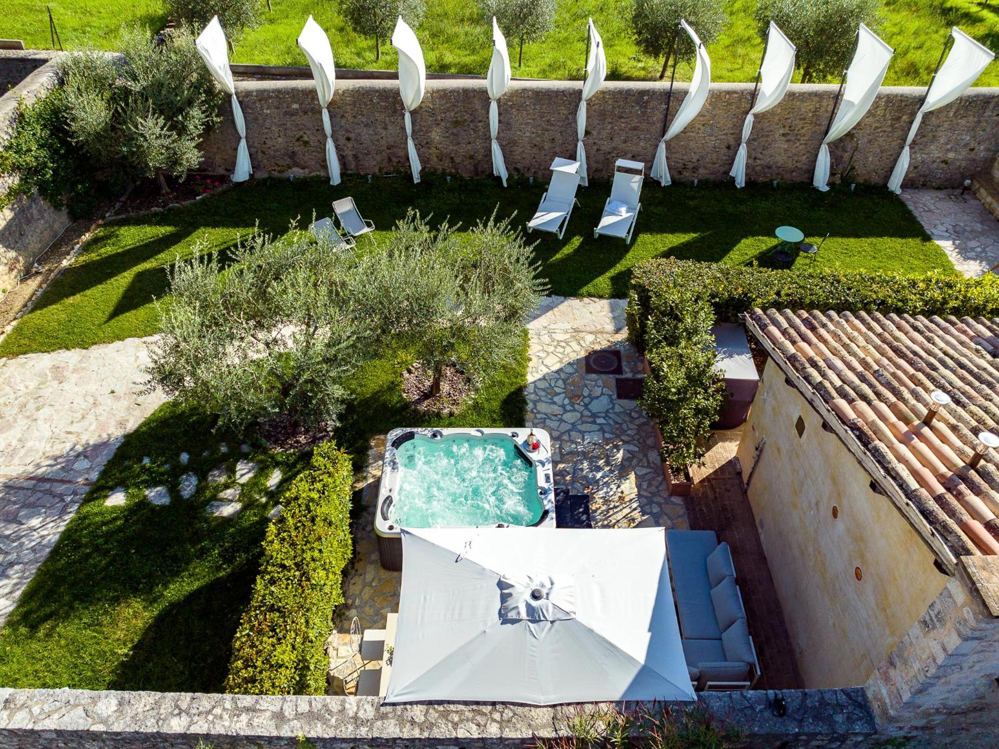 Ex Convento Santa Croce-Country Resort Sant'Anatolia di Narco Exterior photo